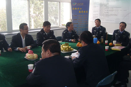 济南市公安局公共交通分局向导莅临交运出租视察指导-伟德体育官网